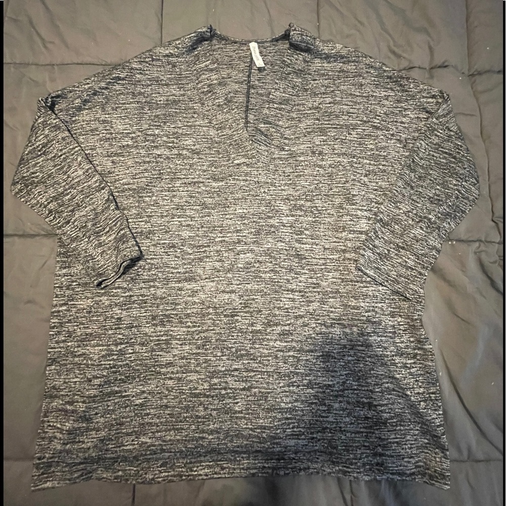 Women’s Zenana Outfitters 3/4 Sleeve Top Size L